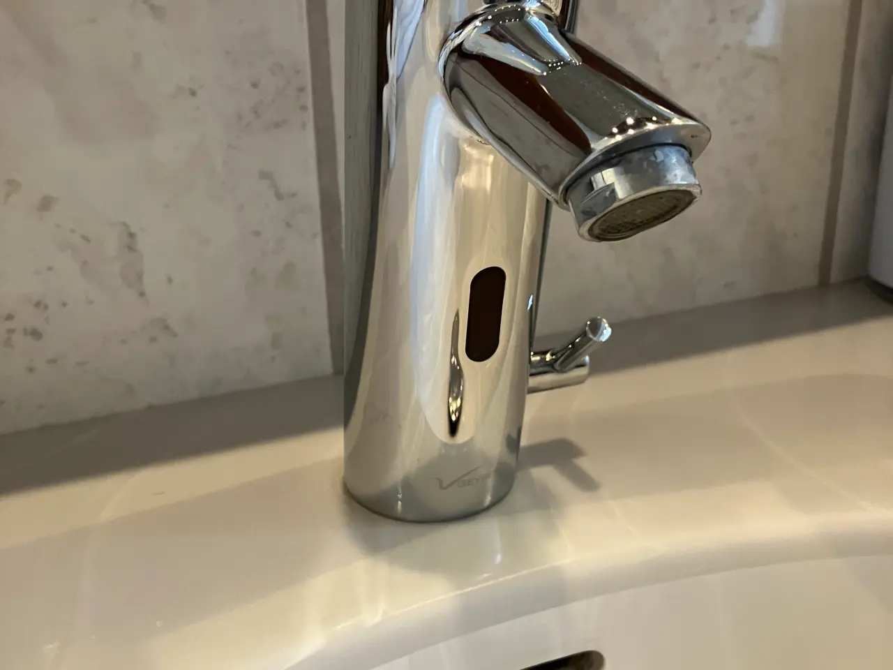 Billede 2 - Geyser berøringsfri vandhane