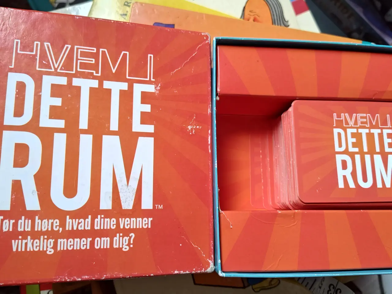 Billede 1 - Hvem i dette rum Brætspil