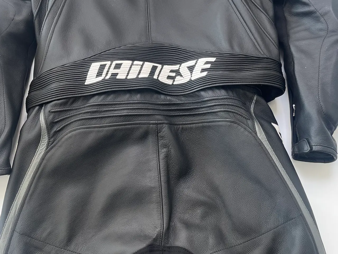 Billede 3 - Dainese 2 delt dragt med Nexus 2D-WP Støvler