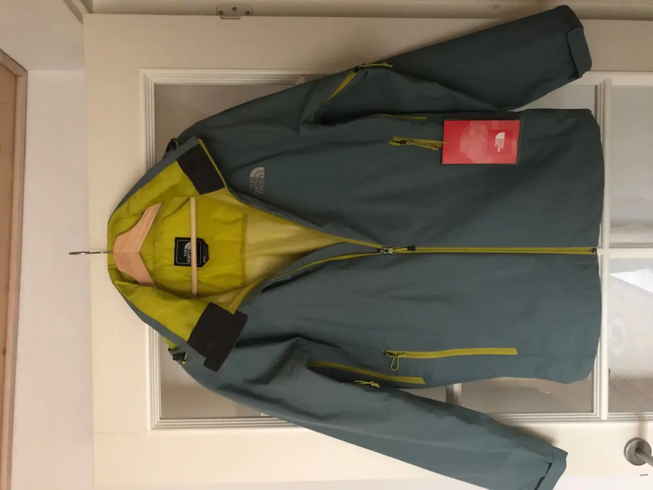 Billede 1 - The North Face, Funktionel jakke