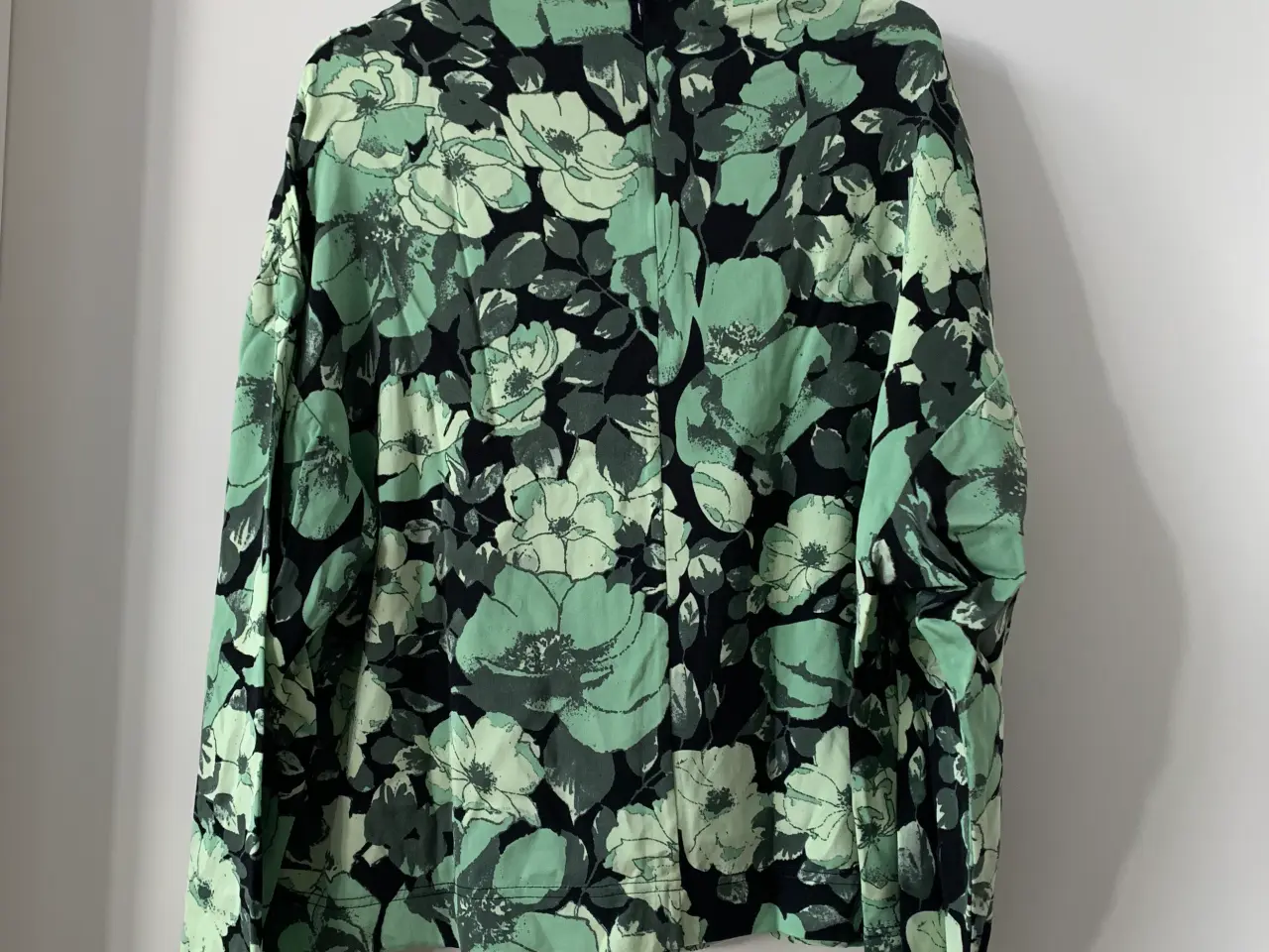 Billede 5 - Lovechild bluse