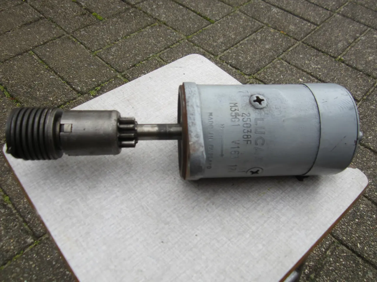 Billede 1 - starter Ferguson-6 og 12v