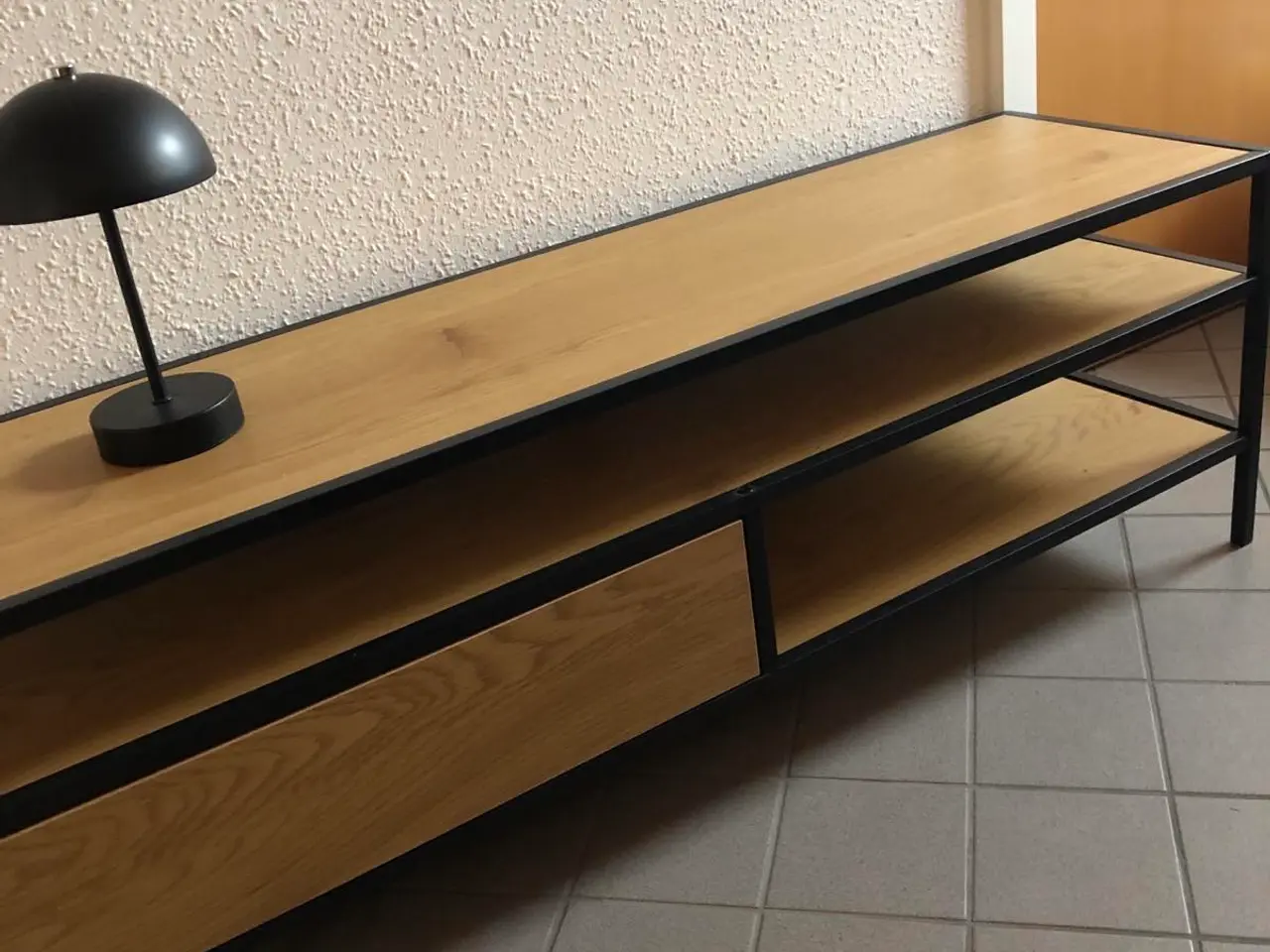 Billede 2 - Tv bord ny