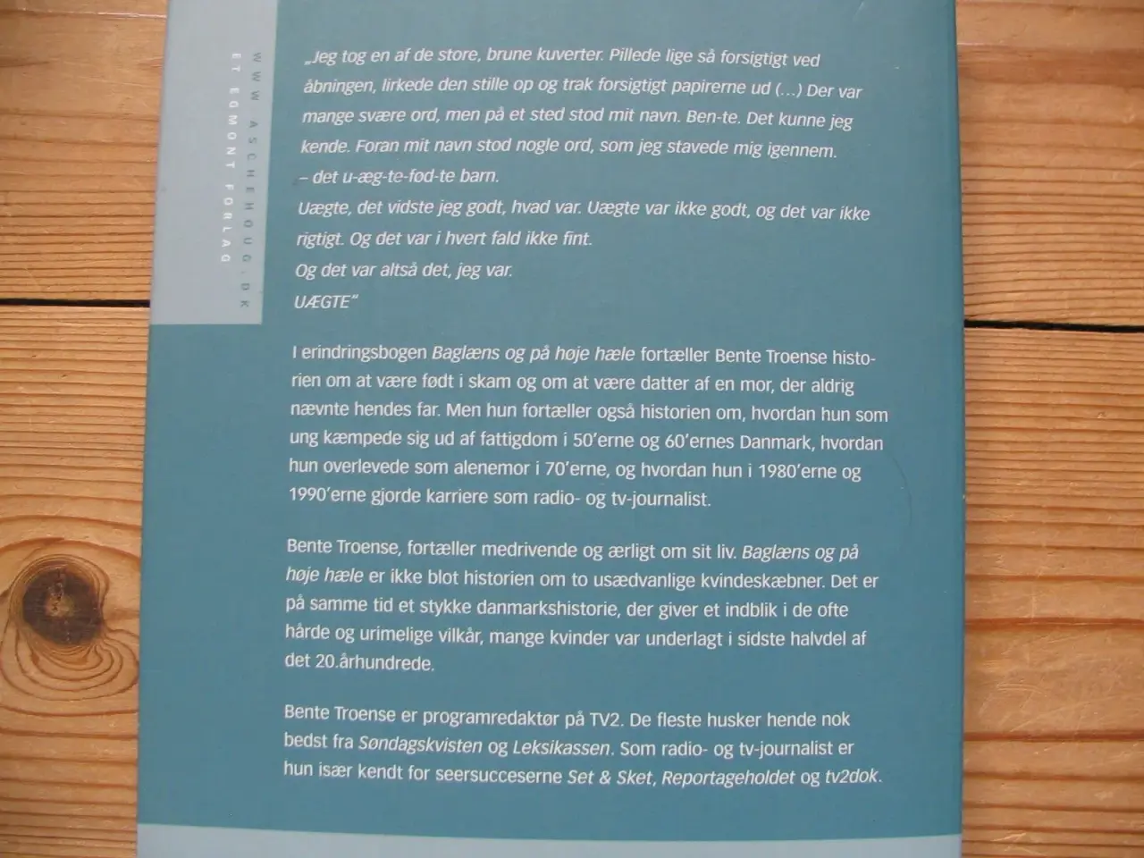 Billede 5 - Baglæns og på høje hæle