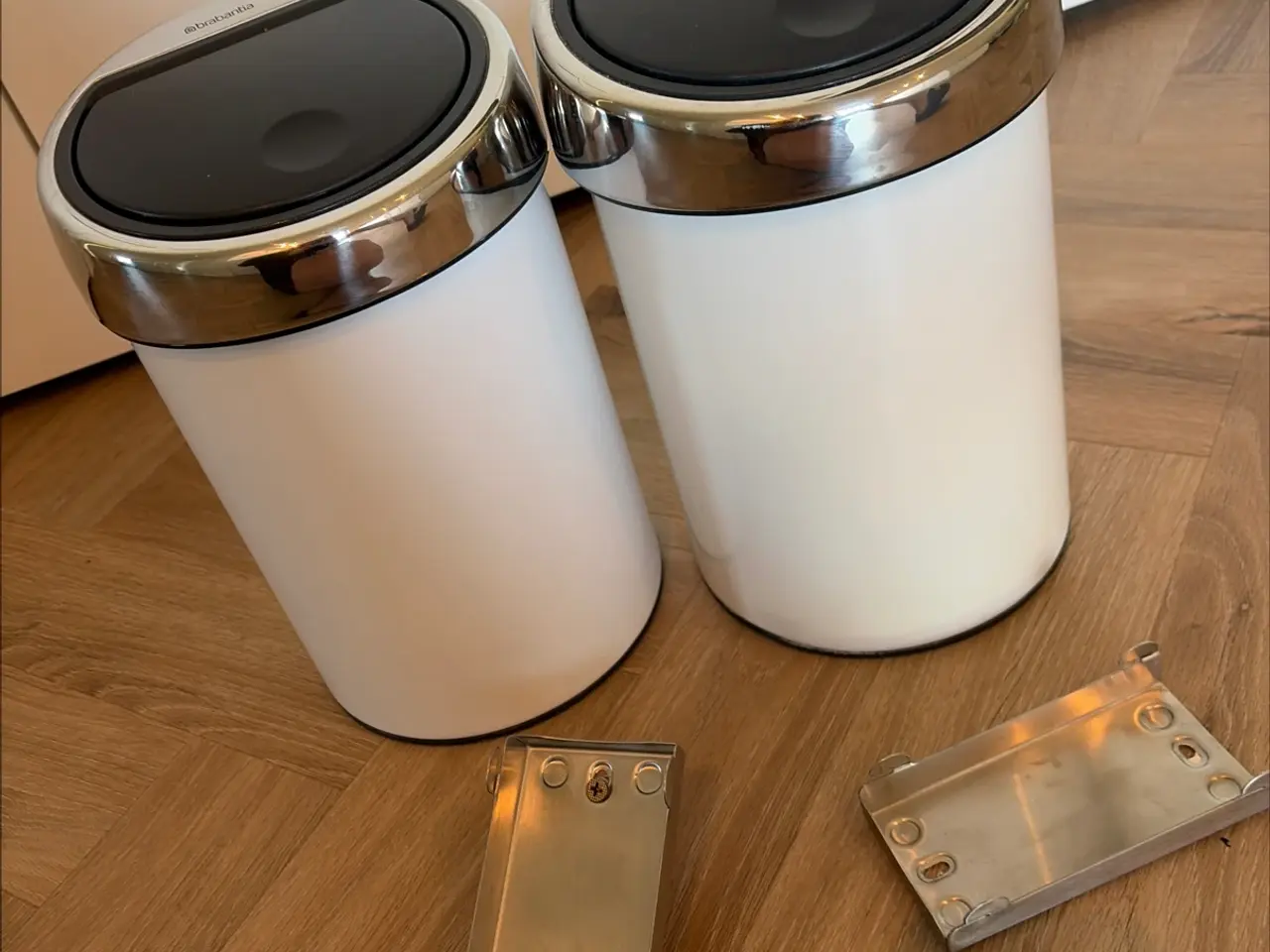 Billede 3 - Brabantia Touch Bin Hvid Væghængt 3 Liter
