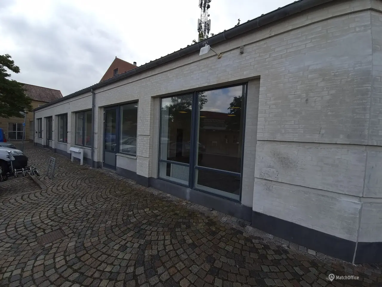 Billede 1 - Stort erhvervslejemål med mange anvendelsesmuligheder