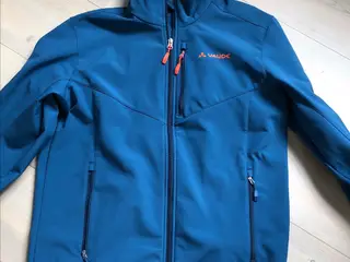 Cyclone Jacket softshell fra Eventyrsport