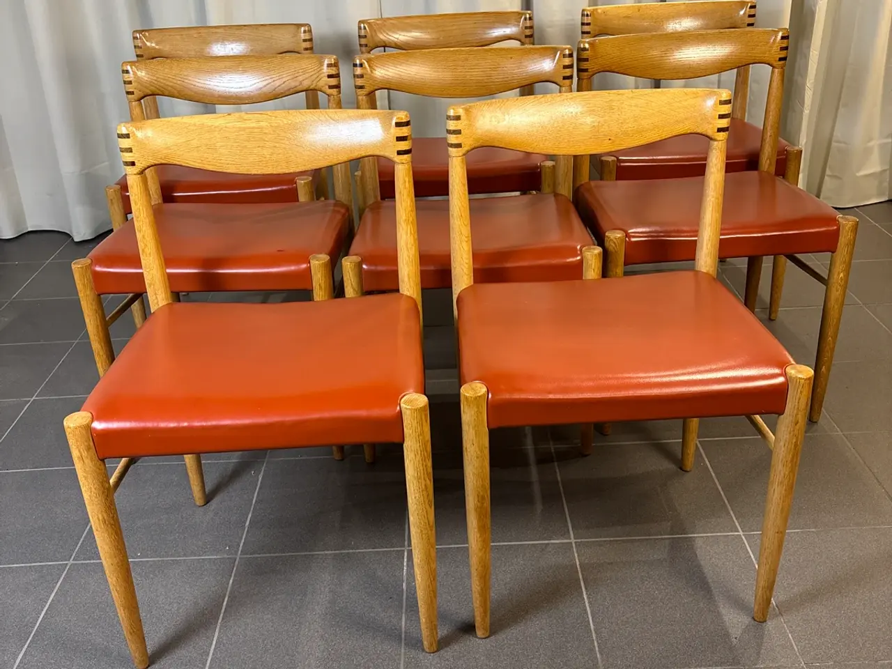 Billede 4 - H.W Klein stole, Eg og fingertappede ryglæn