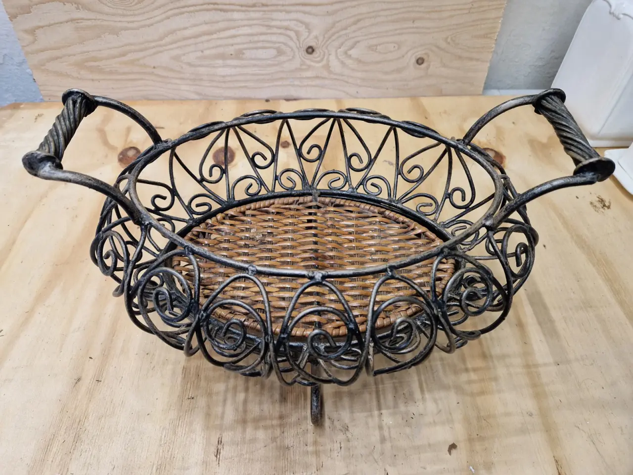 Billede 4 - Vintage kurv I smedejern 30 cm diameter