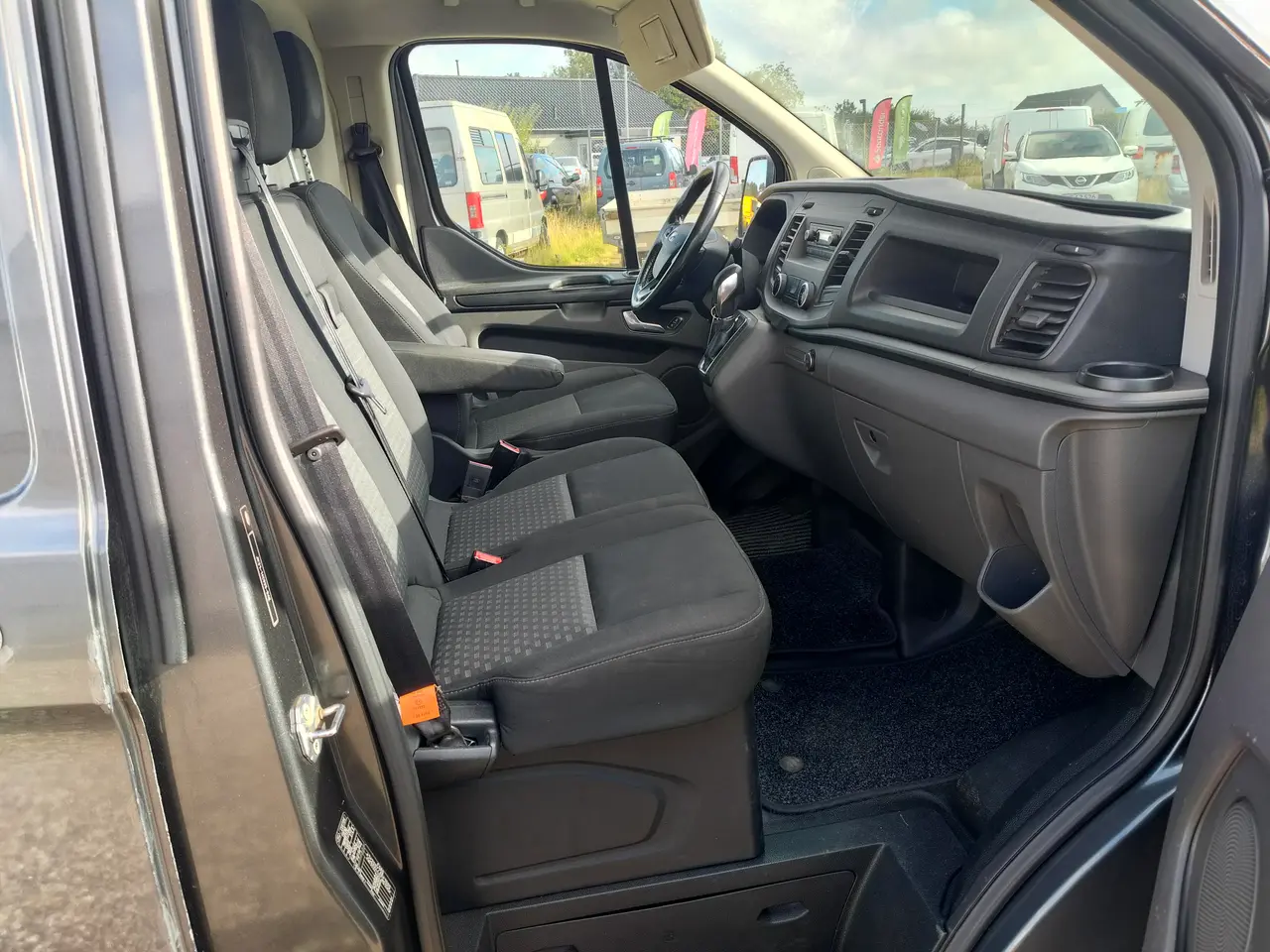 Billede 6 - Ford Transit Custom 2018, 2,0 TDCI / DEFEKT Tandre