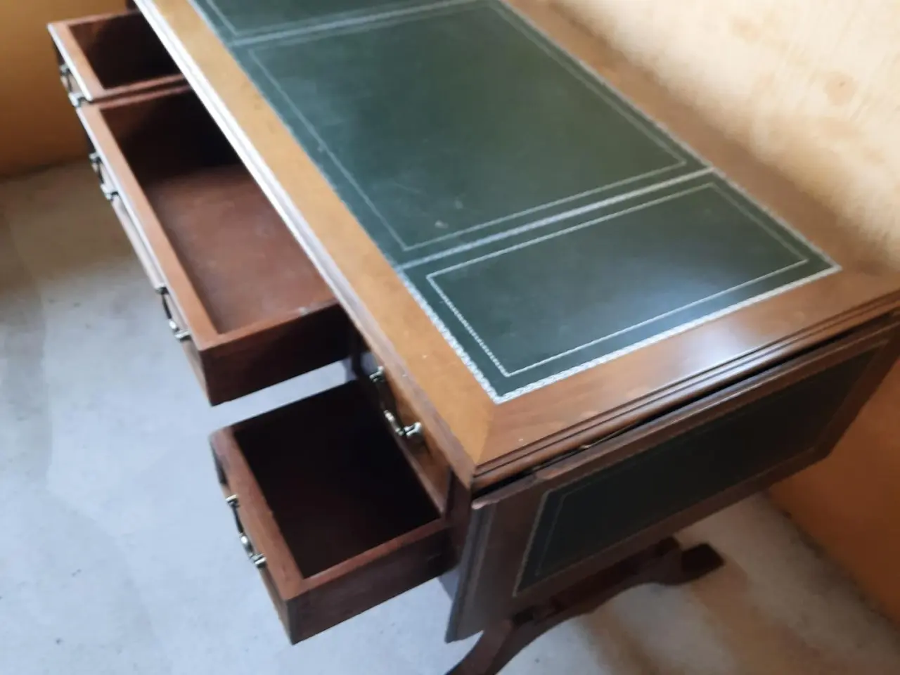 Billede 7 - Empire skrivebord med stole