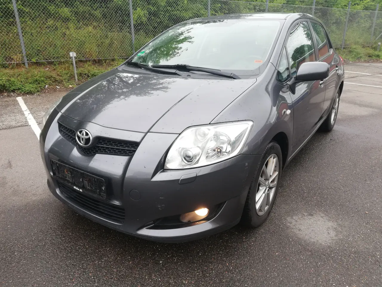 Billede 1 - TOYOTA AURIS 1,6 124hk 5-DØRS HB 146000km