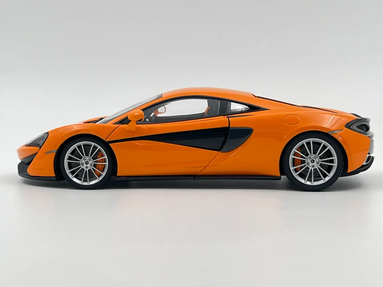 Billede 3 - 2016 McLaren 570S - AUTOart - 1:18