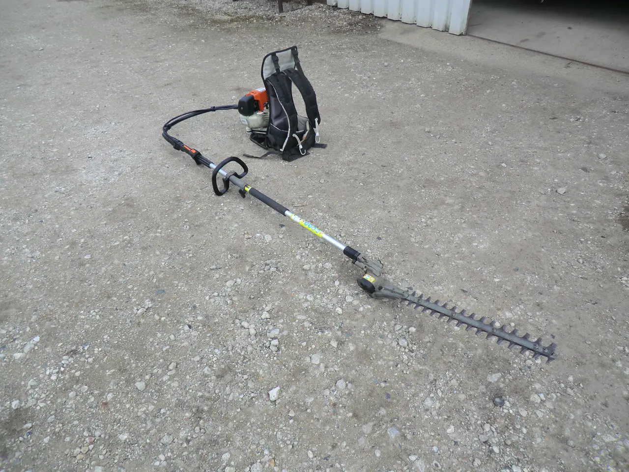 Billede 3 - STIHL FR 130 T – RYGBÅREN HÆKKEKLIPPER /KOMBI MASK