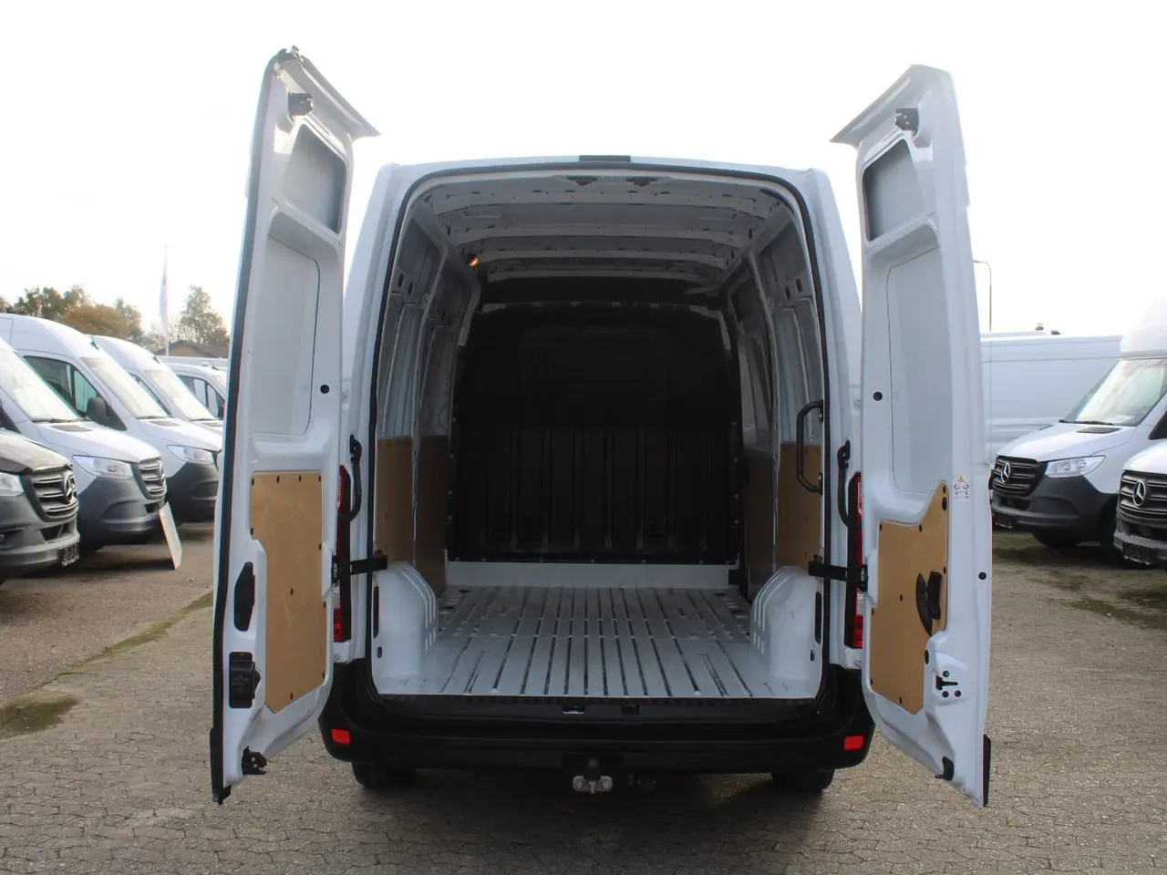 Billede 11 - Renault Master IV T33 2,3 dCi 150 L2H2 Kassevogn