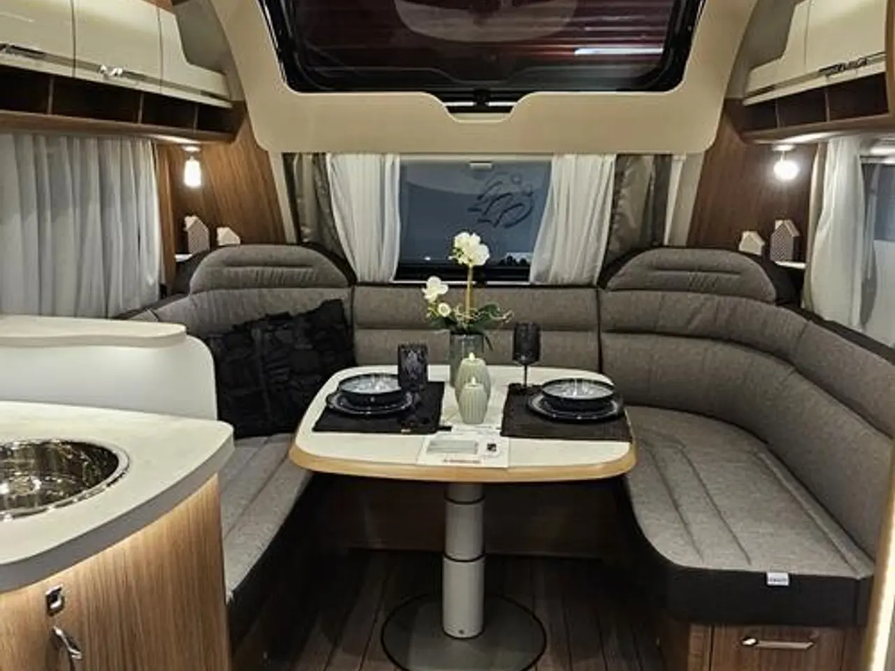 Billede 8 - Knaus SÜDWIND Scandinavian Selection 650 UDF - EFTERÅRSTILBUD SPAR 28.888 NU 396.492.-