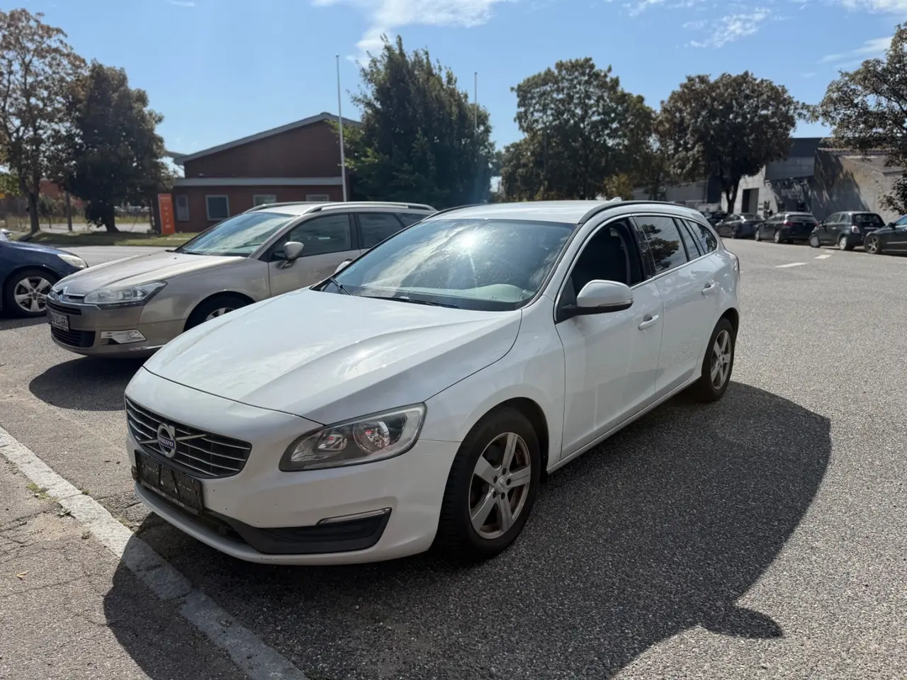 Billede 1 - Volvo V60 2,0 D4 181 Kinetic aut.