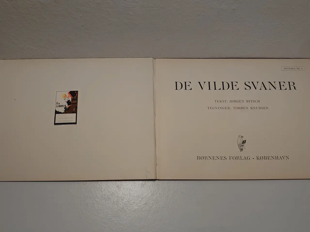 Billede 3 - Jørgen Bitsch:De vilde Svaner.ill.Torben Knudsen.