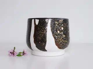 Skål i keramik af Lise Honoré