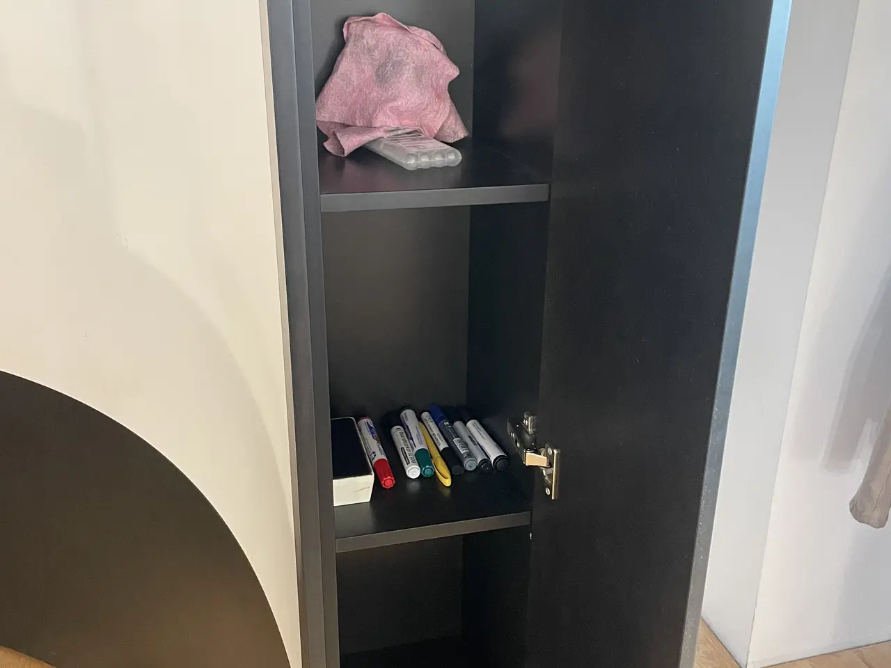 Billede 8 - Kontor indretning, Projekt buer