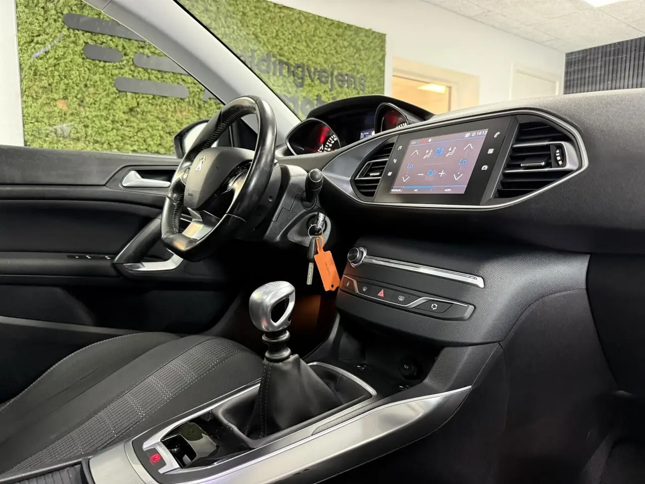 Billede 9 - Peugeot 308 1,5 BlueHDi Allure+ 130HK 5d 6g