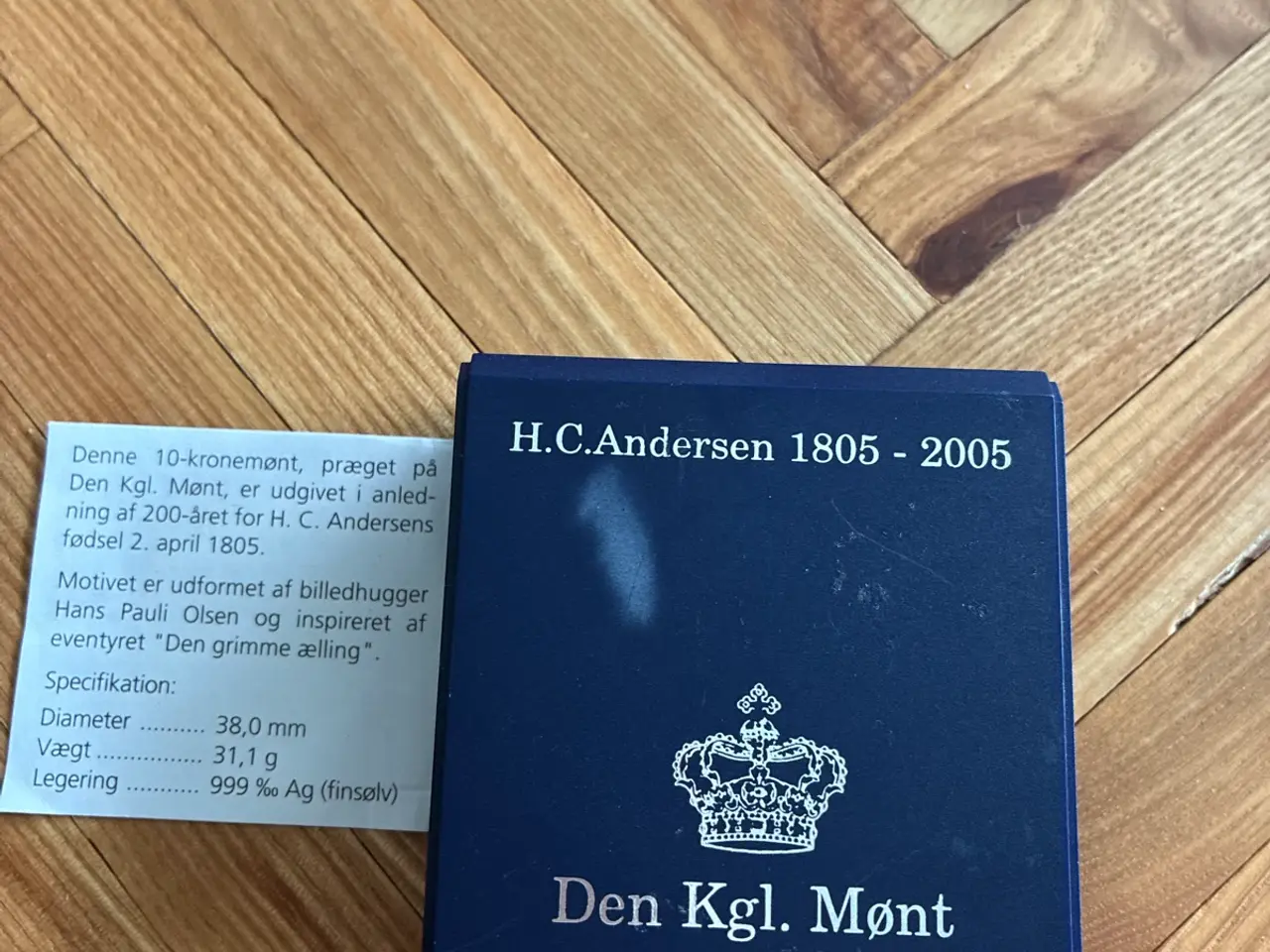 Billede 3 - H.C Andersen mindesølv mønt 2005. Med etui mm