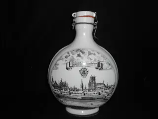 Stor Porcelæn kande motiv af München 31 cm høj