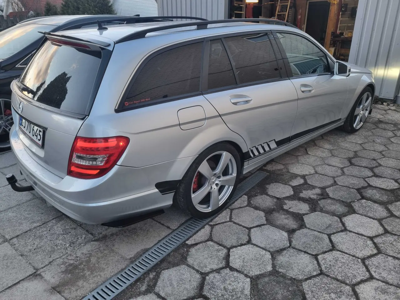 Billede 7 - Flot Mercedes C200 S204