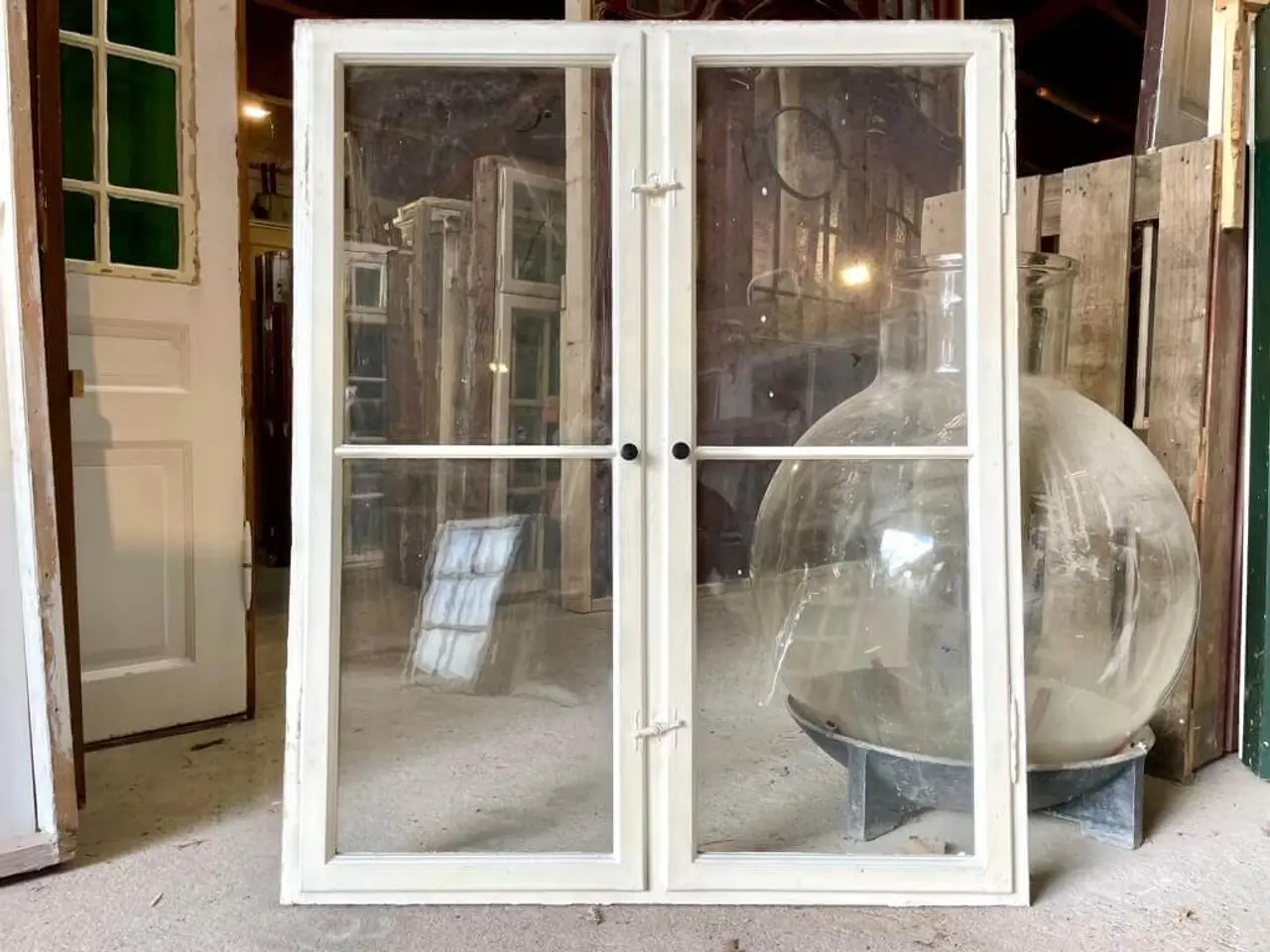 Billede 1 - Smukt, originalt forsatsvindue m. blæst glas