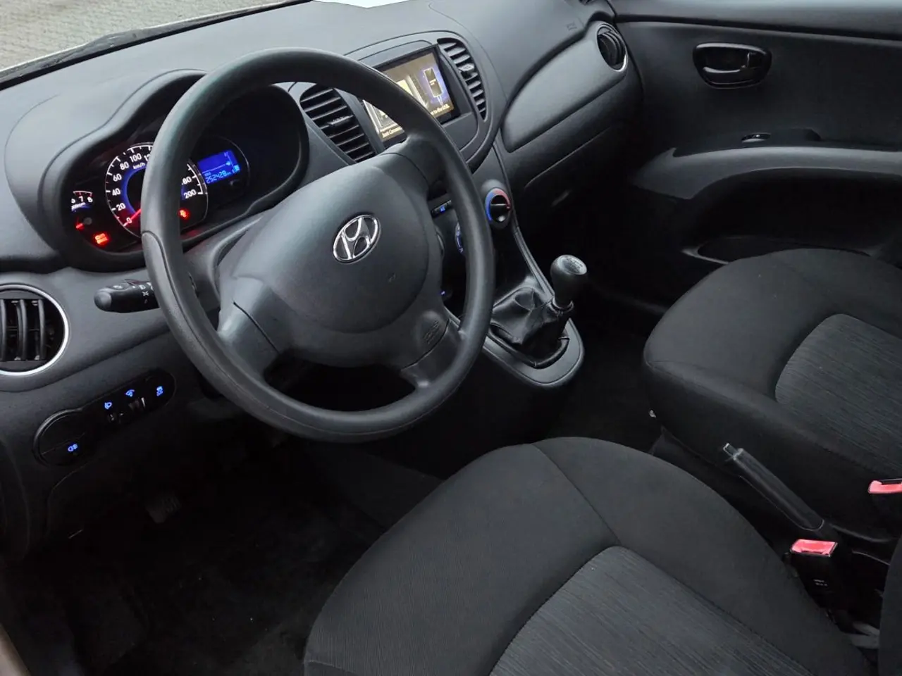 Billede 6 - Til salg: Hyundai i10 2011