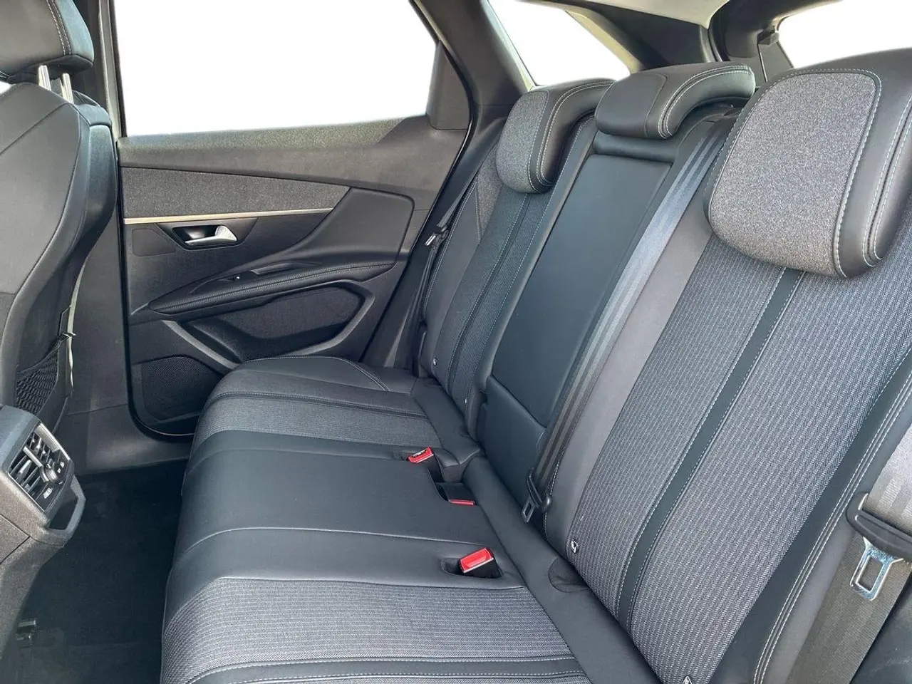 Billede 10 - Peugeot 3008 1,5 BlueHDi 130 Allure Pack EAT8