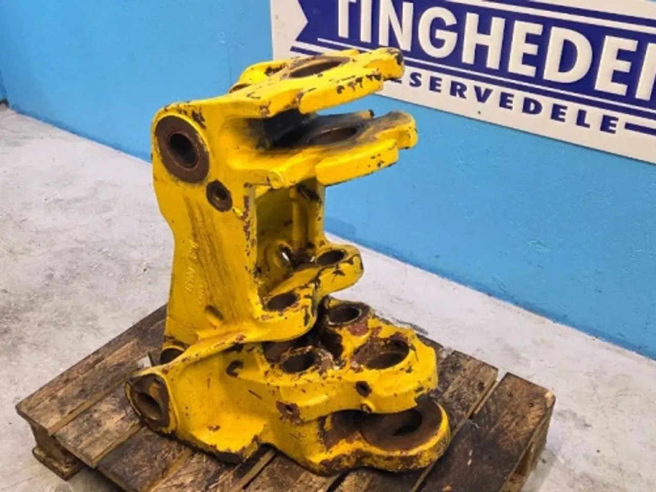 Billede 3 - New Holland LB115B Beslag 85803623