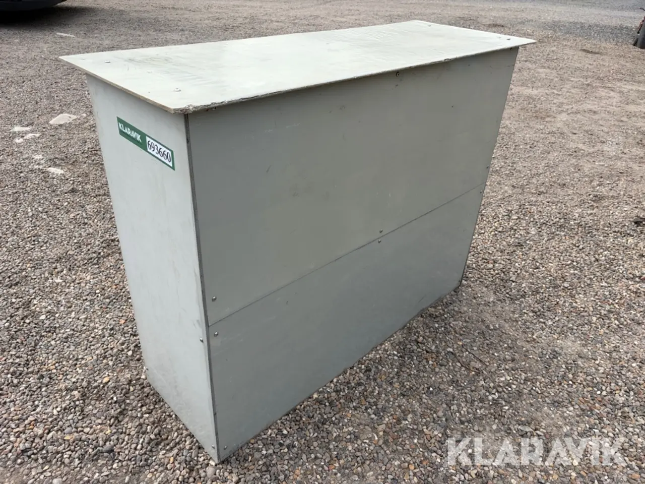 Billede 1 - Kundeservice disk udendørs