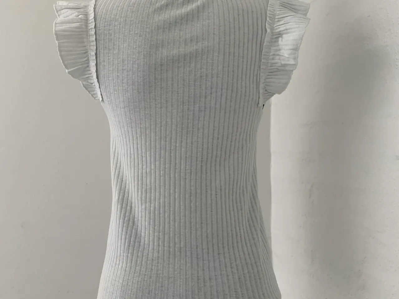 Billede 4 - T-shirt str.38
