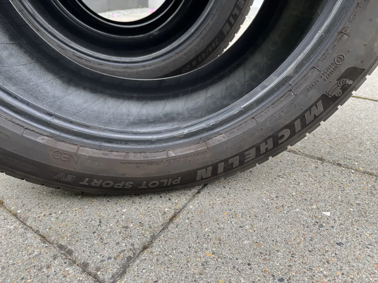 Billede 4 - 20'' Sommerdæk til Porsche Macan EV. 5-7mm