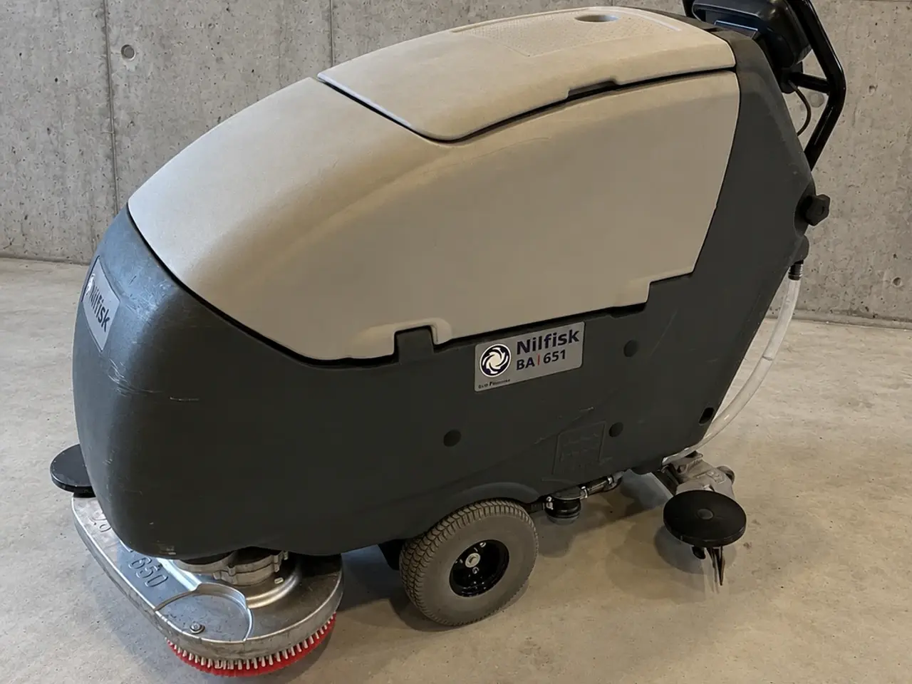 Billede 1 - Nilfisk ba 651 gulvvasker