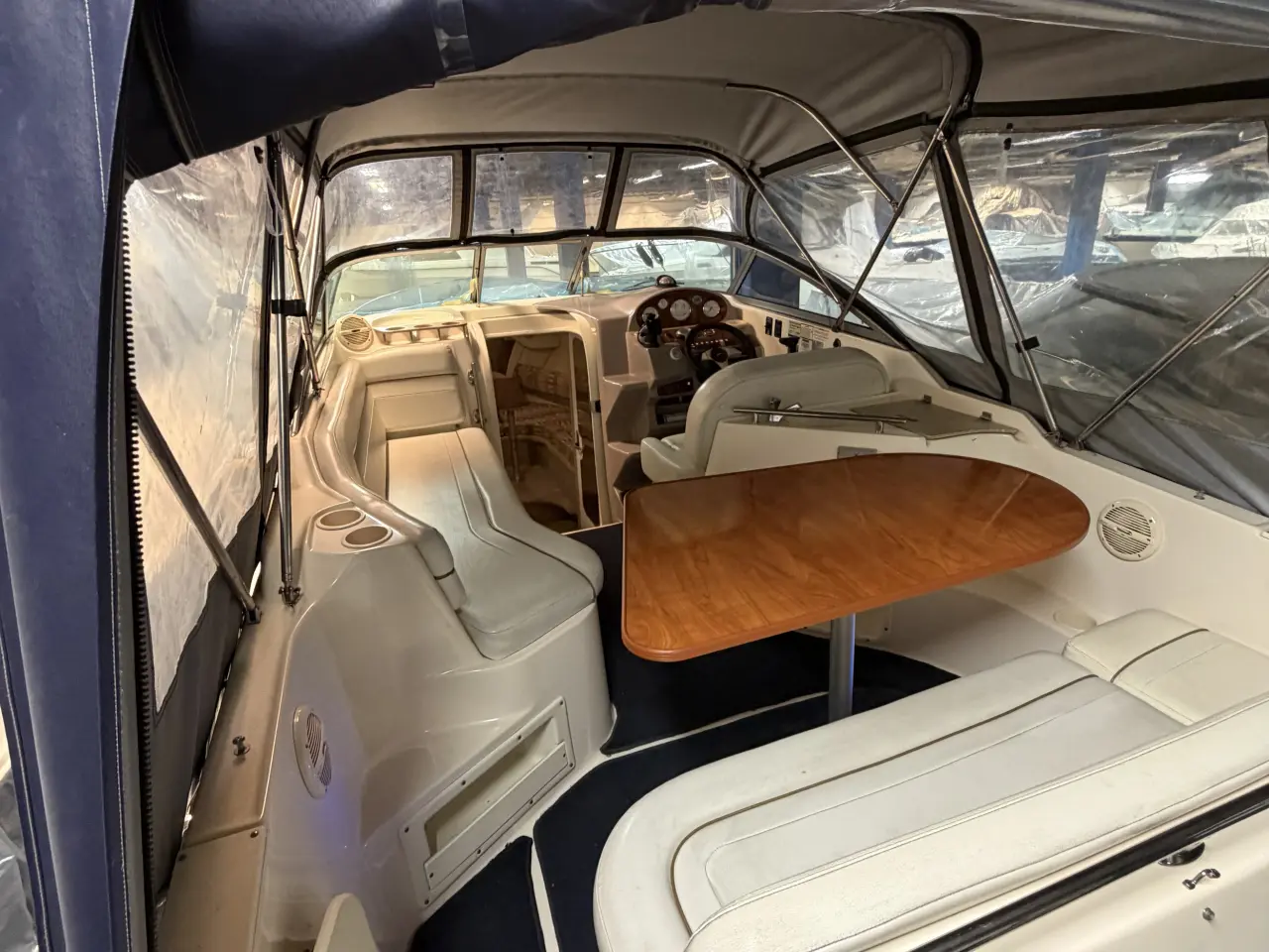 Billede 9 - Rinker Fiesta Vee 250 motorbåd 