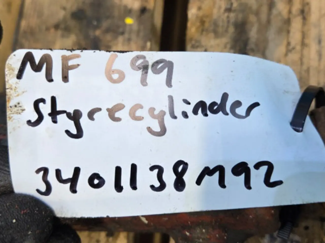 Billede 13 - Massey Ferguson 699 Cylinder 3401138M92