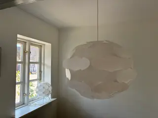 Loftslampe med matchende bordlampe