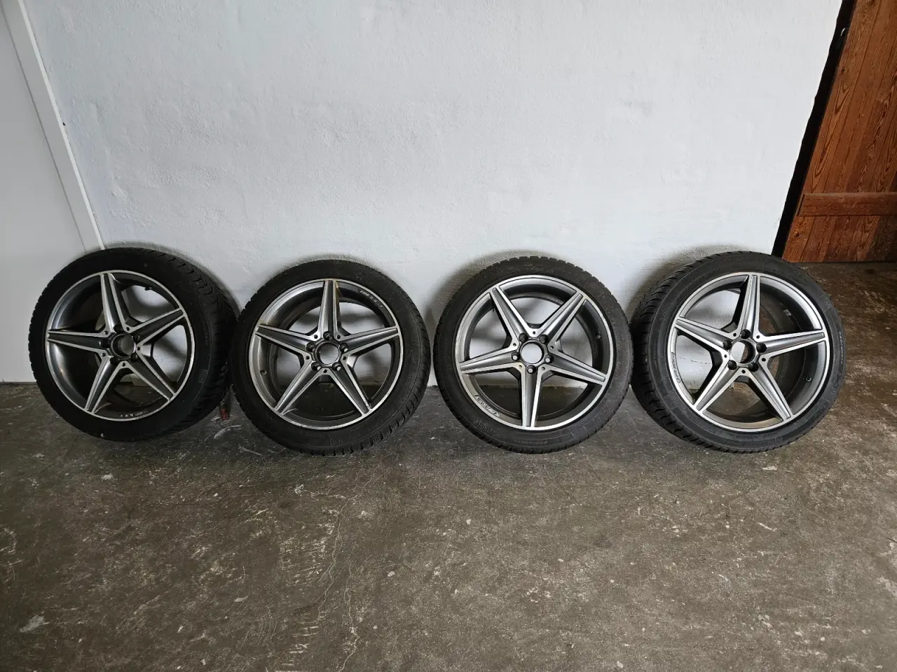 Billede 1 - Originale 19 tommer AMG Fælge 