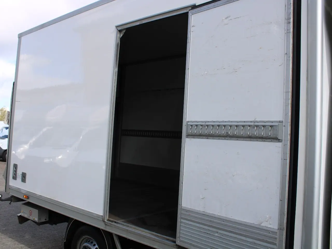 Billede 14 - Iveco Daily 2,3 35S14 Alukasse m/lift AG8