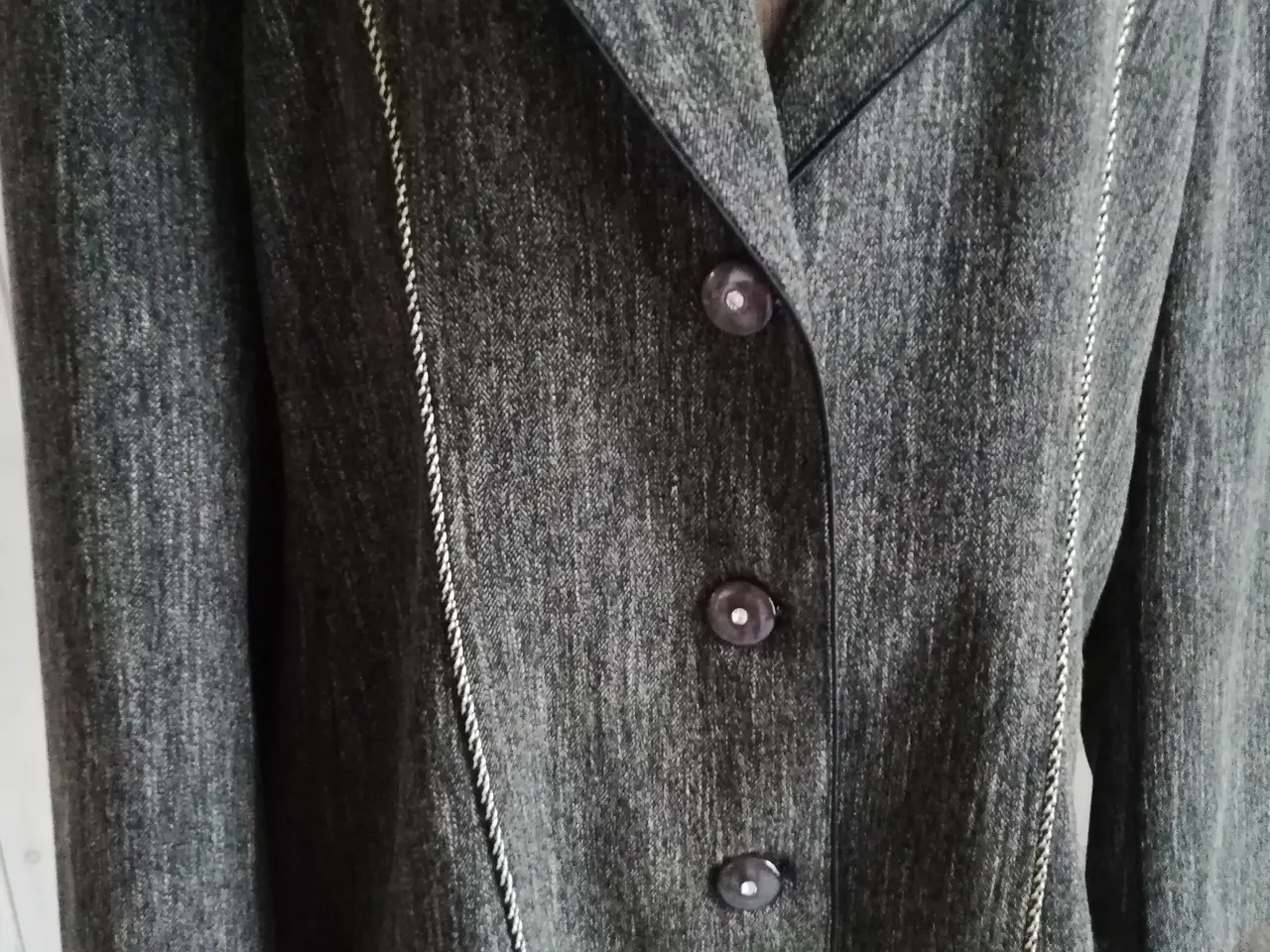 Billede 4 - Flot stilfuld blazer