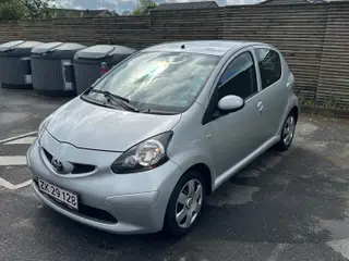 Toyota Aygo 1.0 5-dørs – Nysynet – Kun 90.xxx km