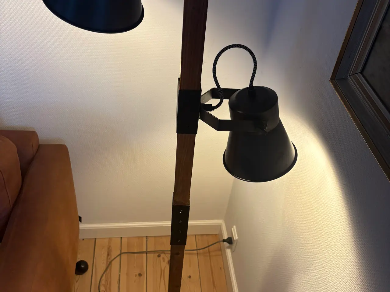 Billede 1 - gulvlampe fra Daells bolighus