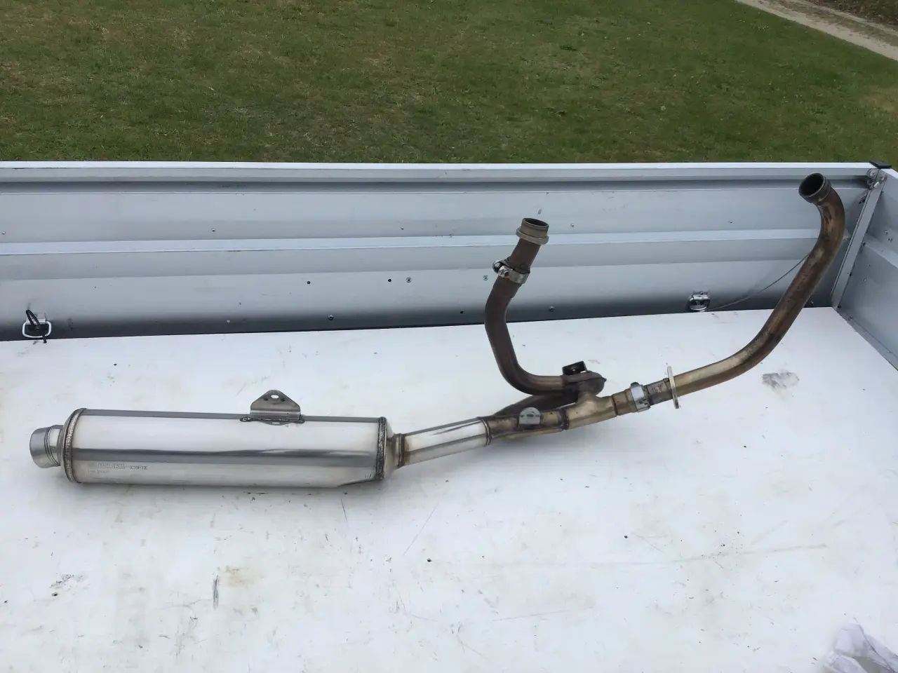 Billede 1 - Suzuki SV 650, original udstødning