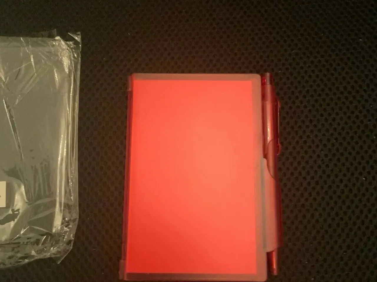 Billede 1 - Rød Notesbog m/kuglepen