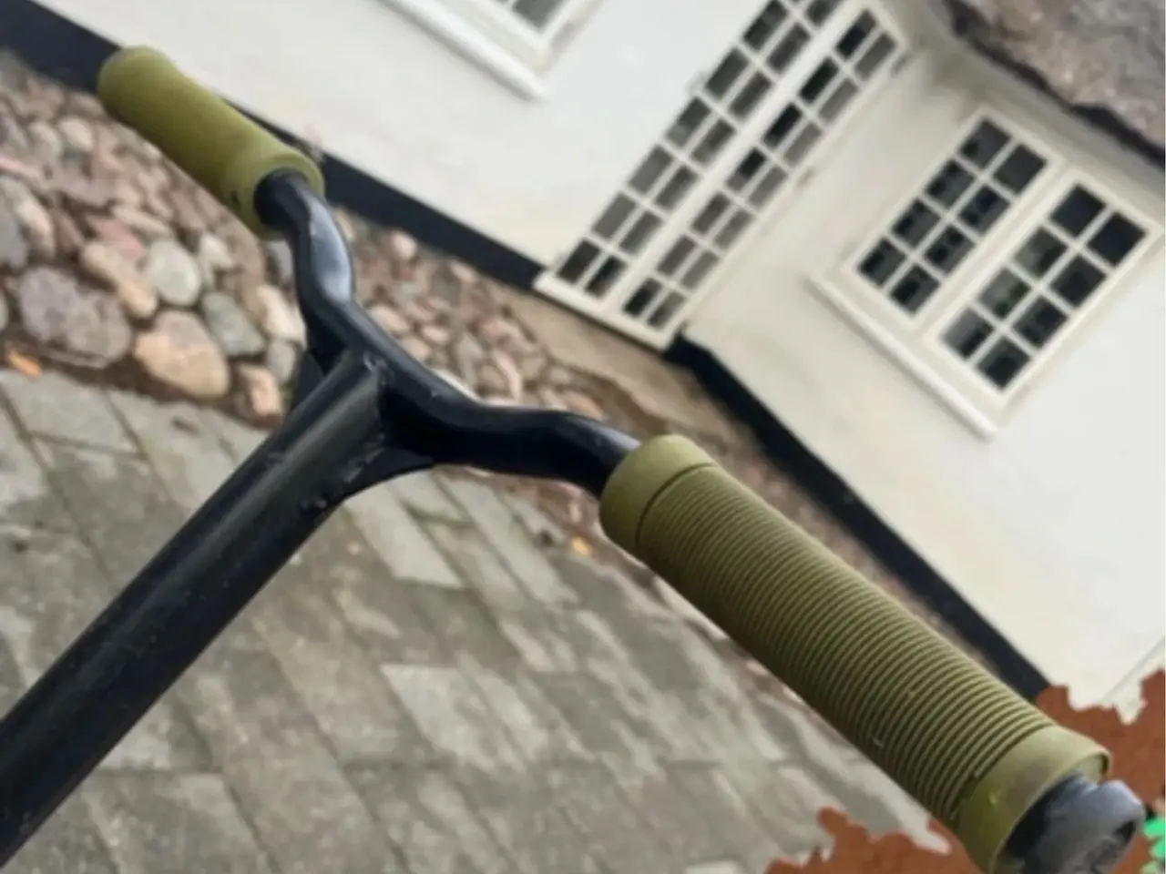 Billede 3 - Skønt løbehjul i god stand