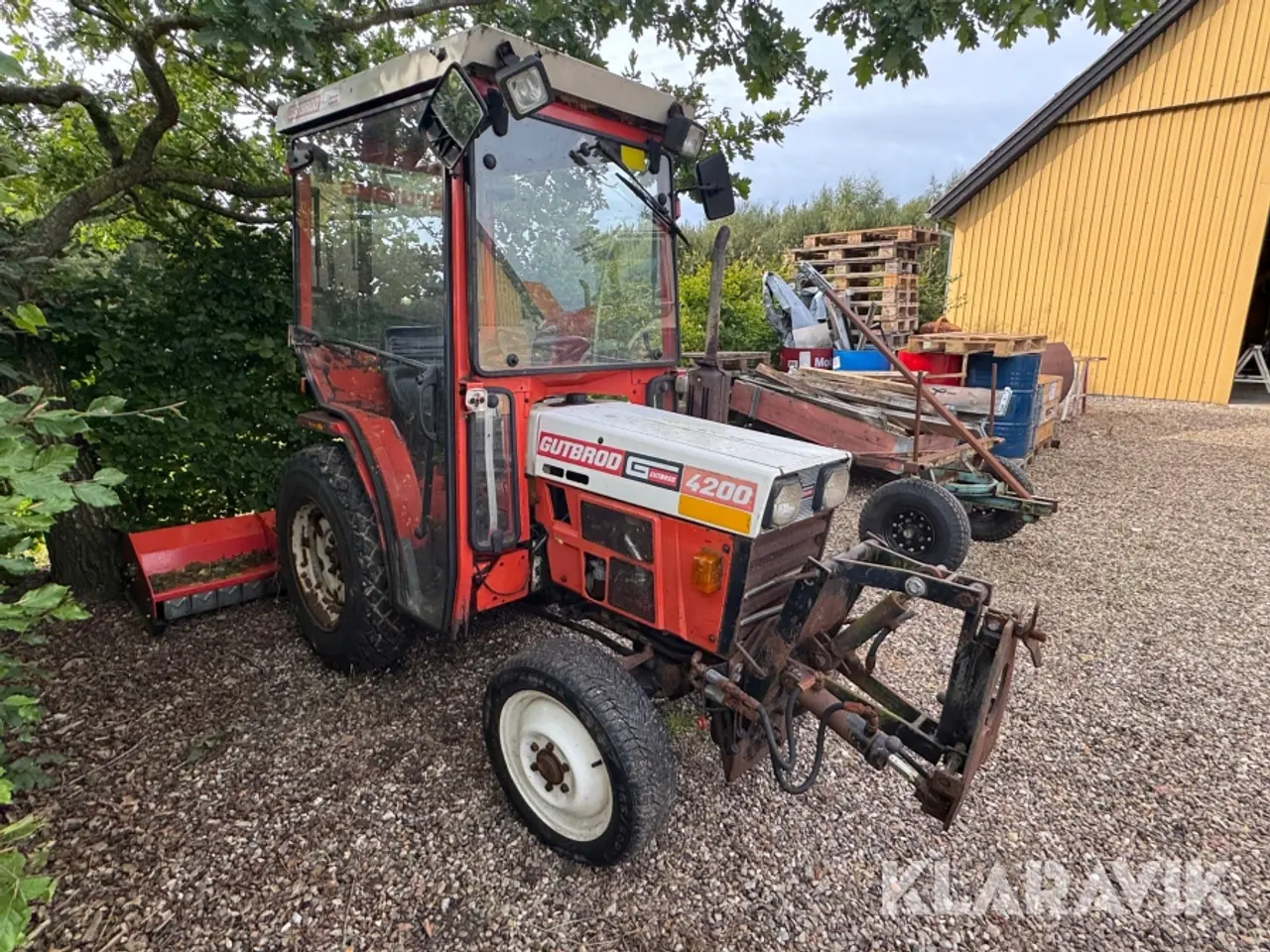 Billede 2 - Traktor Gutbrod 4200 med Slagleklipper
