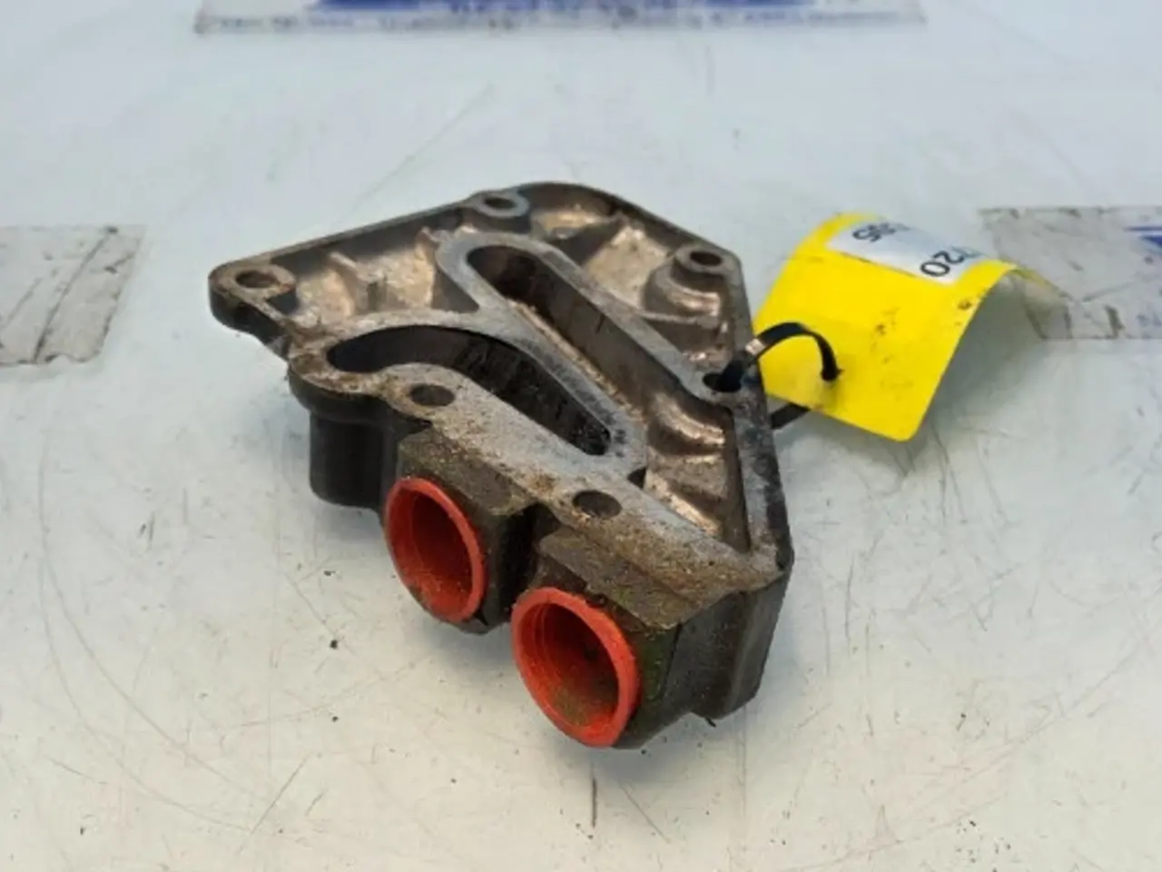 Billede 10 - John Deere 6068 Adapter Til Motoroliefilter DZ122690