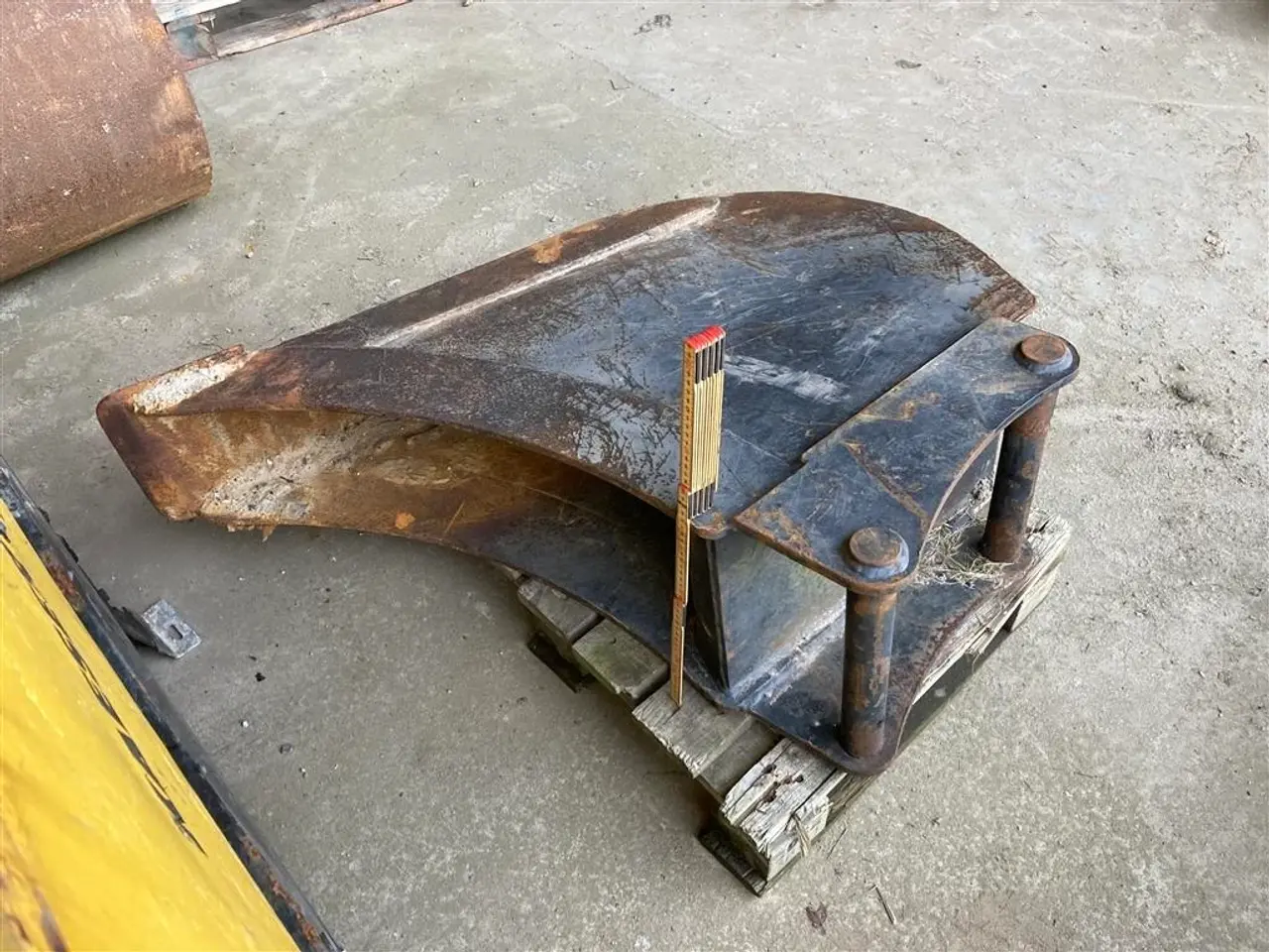 Billede 8 - Hydrema Profilskovl 30 cm i toppen og 20 cm i bunden